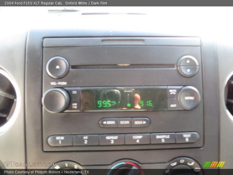 Oxford White / Dark Flint 2004 Ford F150 XLT Regular Cab