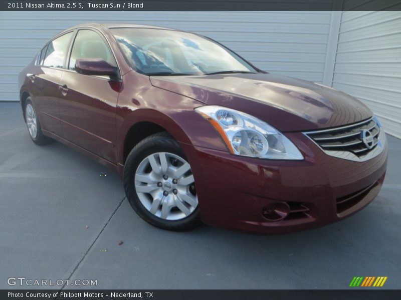 Tuscan Sun / Blond 2011 Nissan Altima 2.5 S