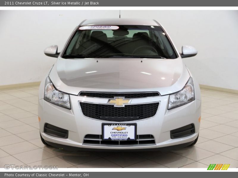Silver Ice Metallic / Jet Black 2011 Chevrolet Cruze LT