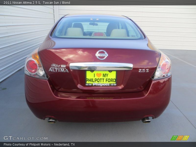 Tuscan Sun / Blond 2011 Nissan Altima 2.5 S