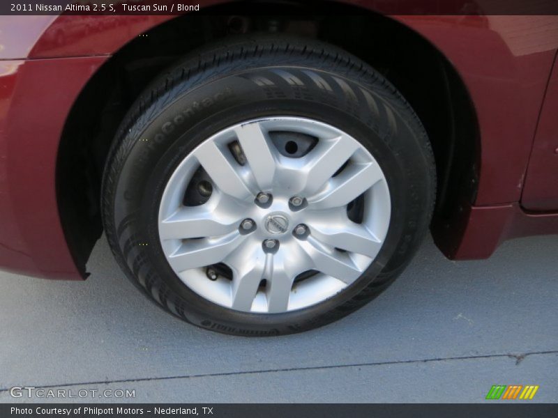 Tuscan Sun / Blond 2011 Nissan Altima 2.5 S