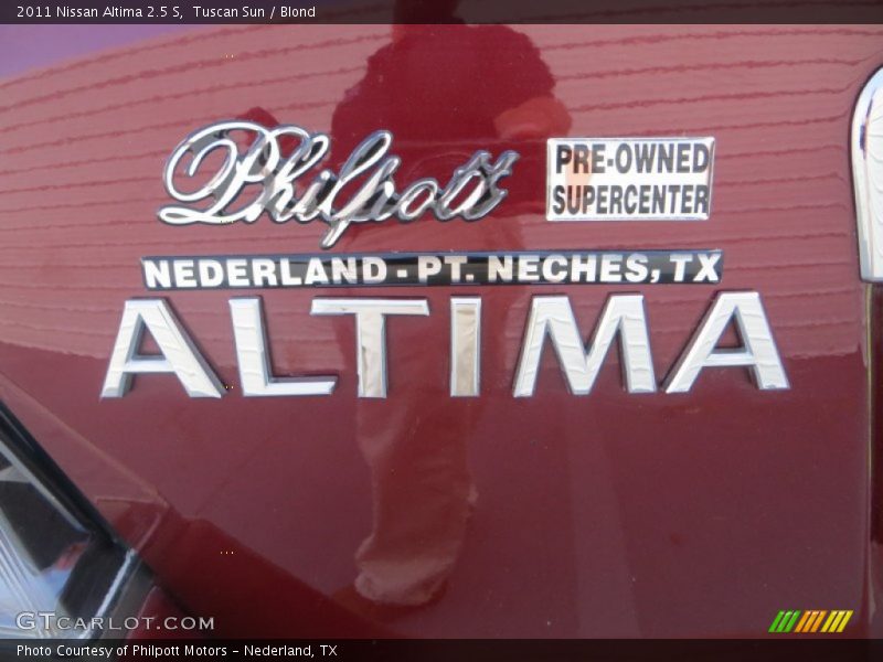 Tuscan Sun / Blond 2011 Nissan Altima 2.5 S
