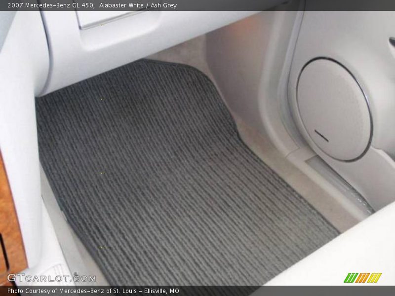 Alabaster White / Ash Grey 2007 Mercedes-Benz GL 450
