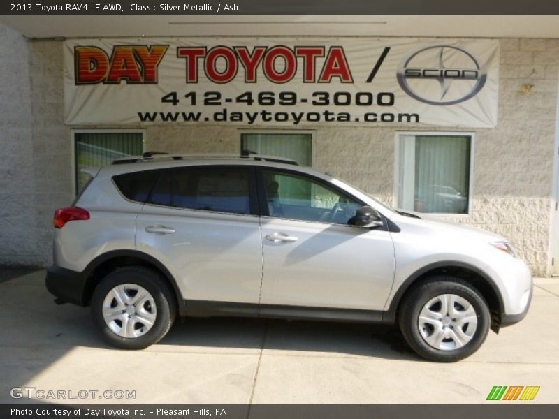 Classic Silver Metallic / Ash 2013 Toyota RAV4 LE AWD