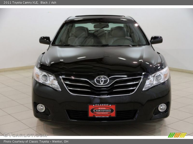 Black / Ash 2011 Toyota Camry XLE