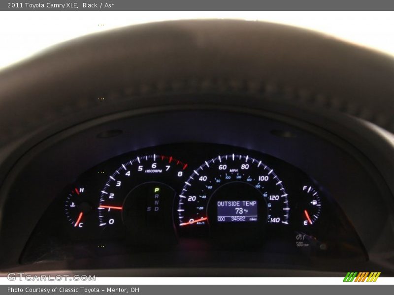 Black / Ash 2011 Toyota Camry XLE