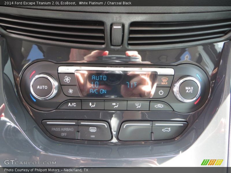 Controls of 2014 Escape Titanium 2.0L EcoBoost