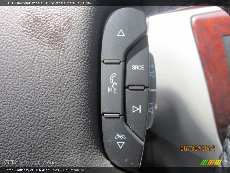 Silver Ice Metallic / Gray 2011 Chevrolet Impala LT