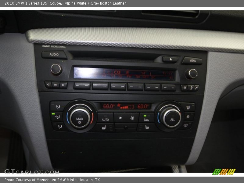 Alpine White / Gray Boston Leather 2010 BMW 1 Series 135i Coupe