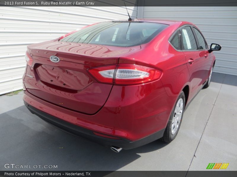 Ruby Red Metallic / Earth Gray 2013 Ford Fusion S