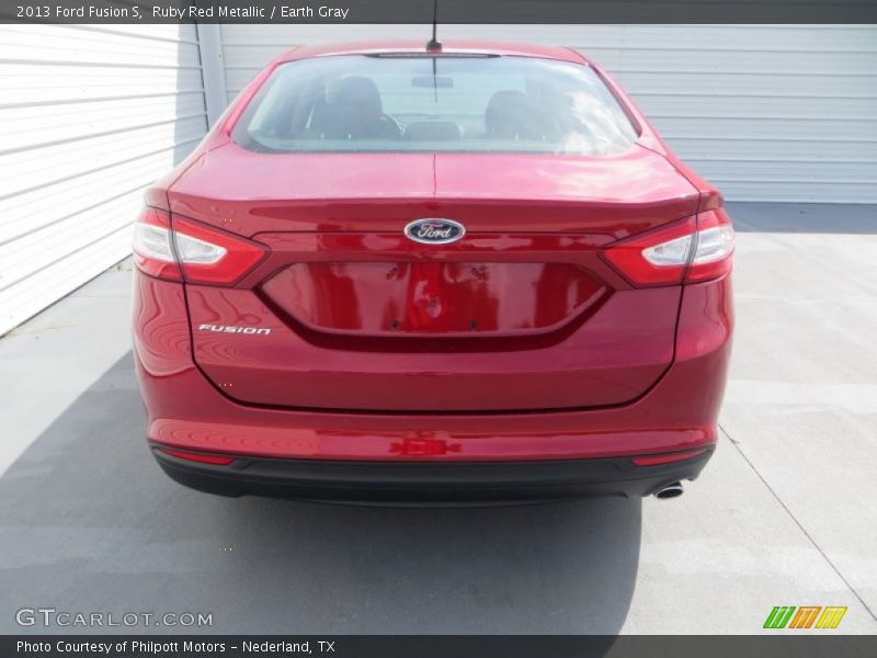 Ruby Red Metallic / Earth Gray 2013 Ford Fusion S