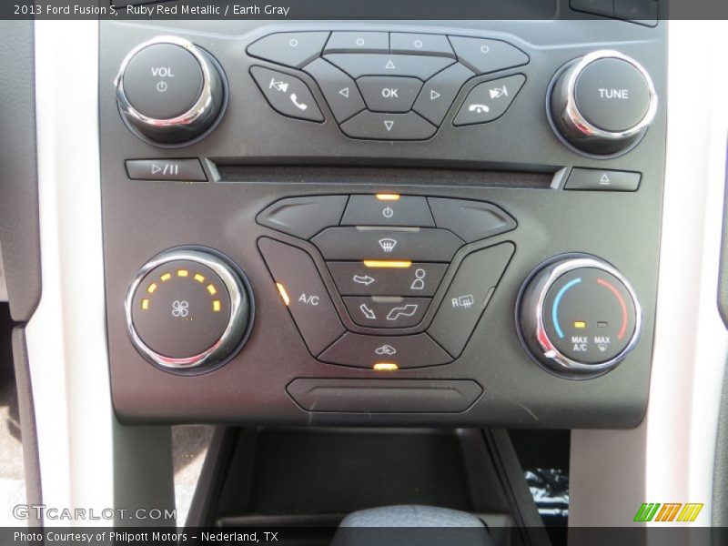 Ruby Red Metallic / Earth Gray 2013 Ford Fusion S