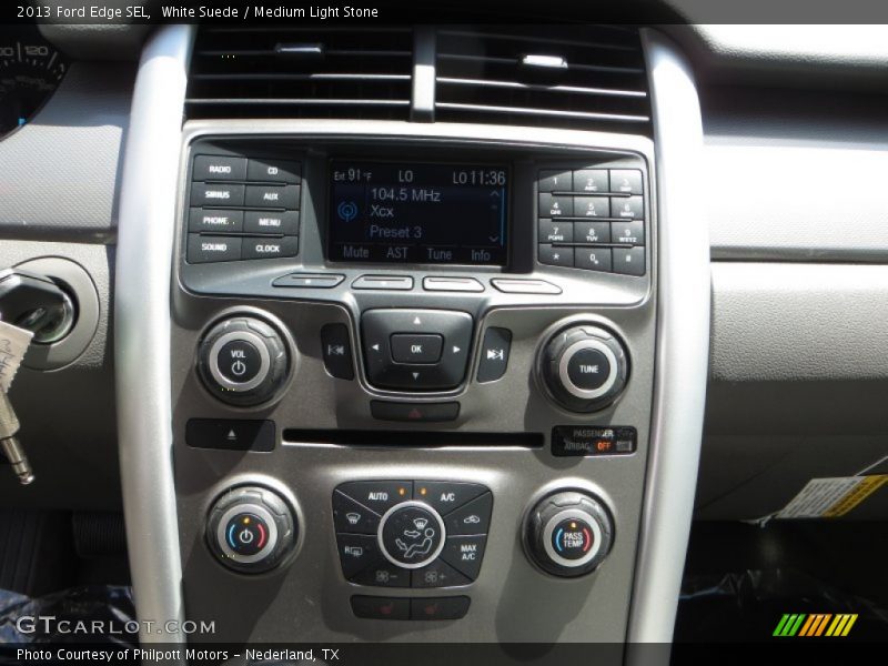 White Suede / Medium Light Stone 2013 Ford Edge SEL