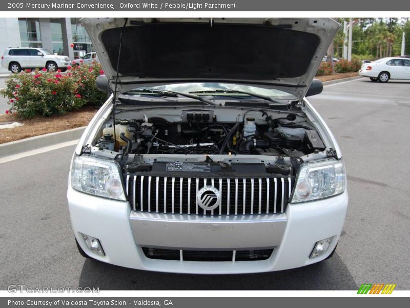 Oxford White / Pebble/Light Parchment 2005 Mercury Mariner Convenience