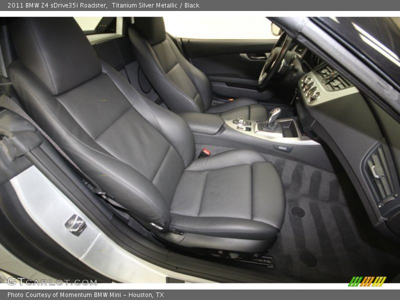 Front Seat of 2011 Z4 sDrive35i Roadster