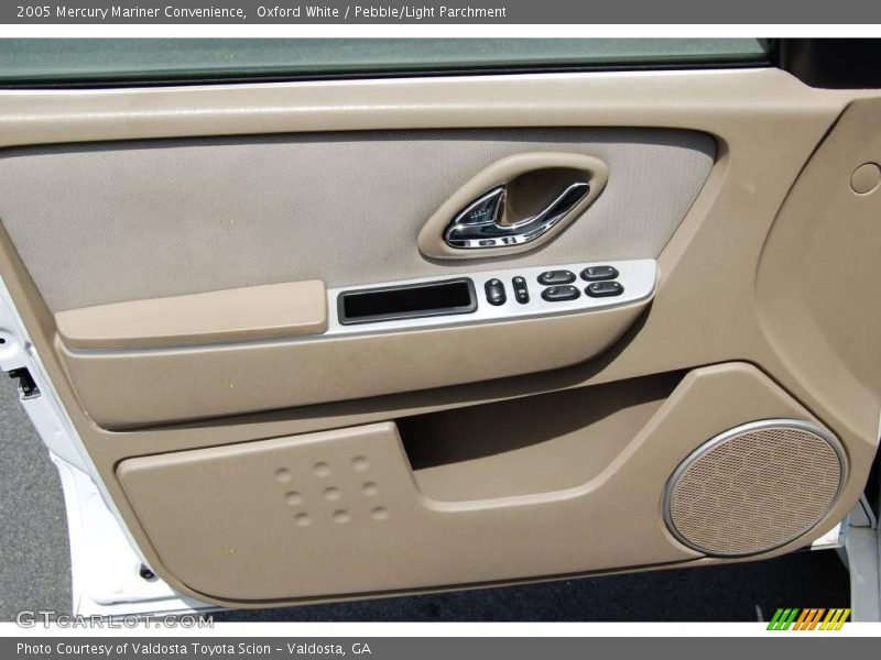 Oxford White / Pebble/Light Parchment 2005 Mercury Mariner Convenience
