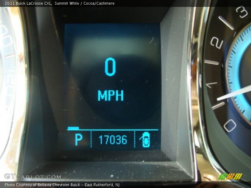 Summit White / Cocoa/Cashmere 2011 Buick LaCrosse CXL