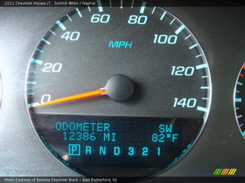 Summit White / Neutral 2011 Chevrolet Impala LT