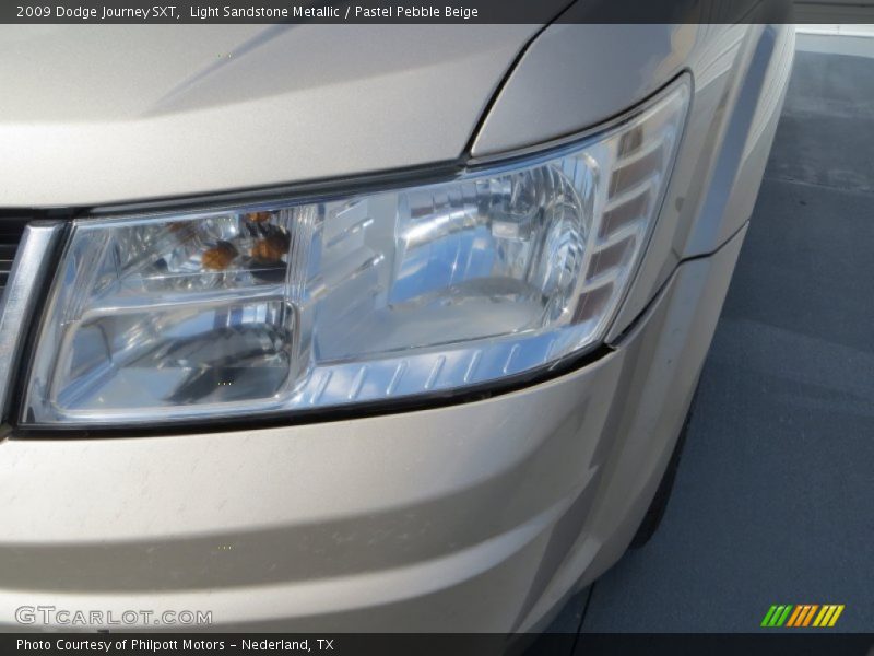 Light Sandstone Metallic / Pastel Pebble Beige 2009 Dodge Journey SXT