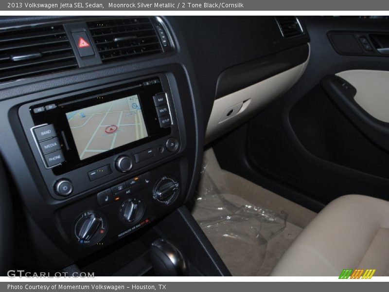 Moonrock Silver Metallic / 2 Tone Black/Cornsilk 2013 Volkswagen Jetta SEL Sedan