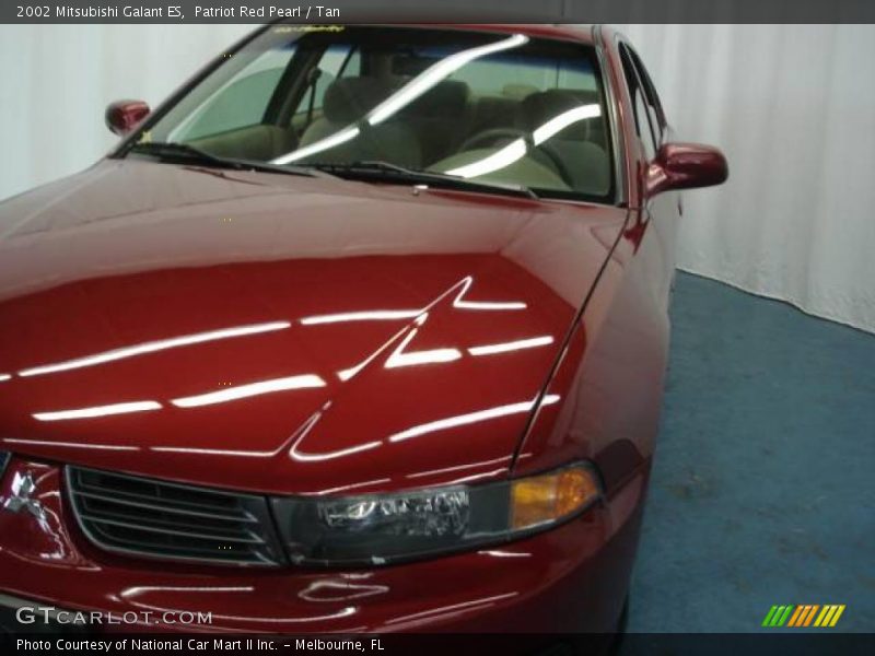 Patriot Red Pearl / Tan 2002 Mitsubishi Galant ES