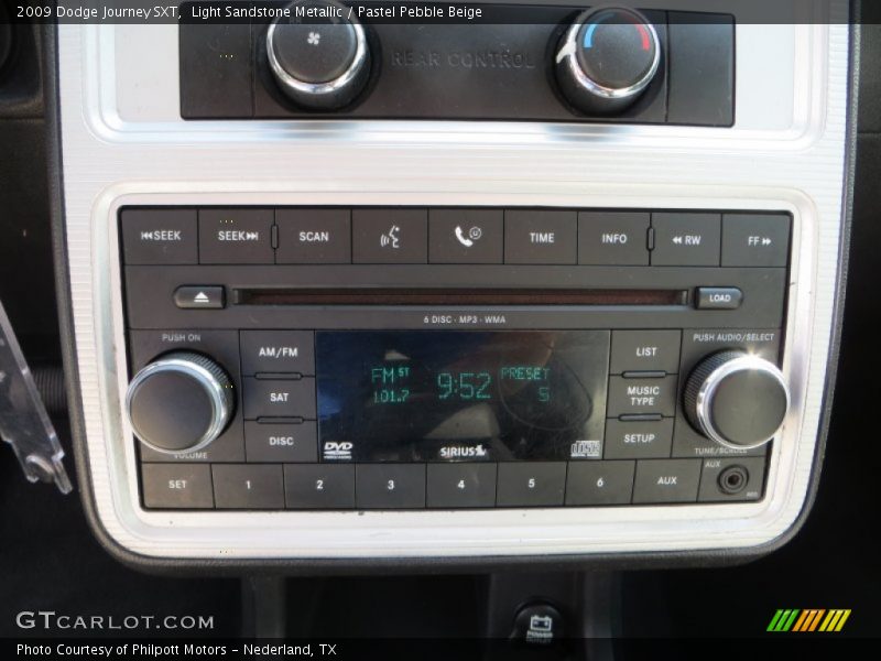 Light Sandstone Metallic / Pastel Pebble Beige 2009 Dodge Journey SXT