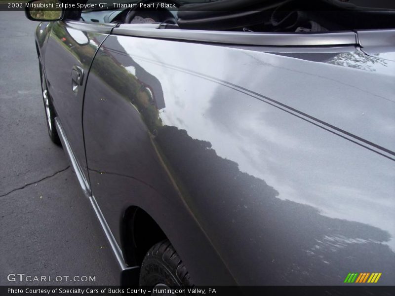 Titanium Pearl / Black 2002 Mitsubishi Eclipse Spyder GT