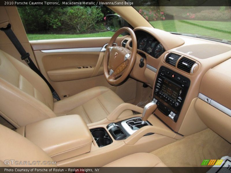 Macadamia Metallic / Havanna/Sand Beige 2010 Porsche Cayenne Tiptronic