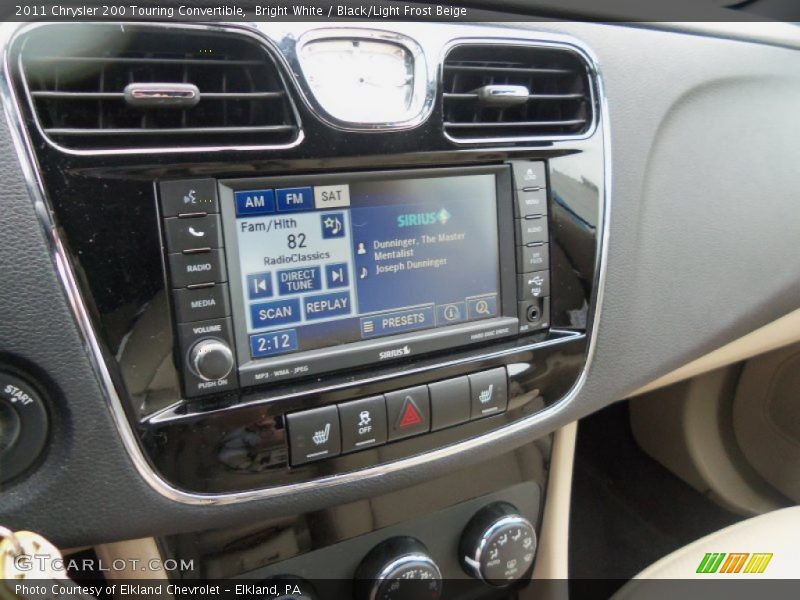 Bright White / Black/Light Frost Beige 2011 Chrysler 200 Touring Convertible