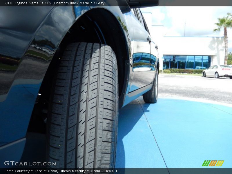 Phantom Black Metallic / Gray 2010 Hyundai Santa Fe GLS