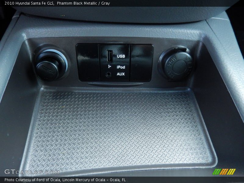 Phantom Black Metallic / Gray 2010 Hyundai Santa Fe GLS