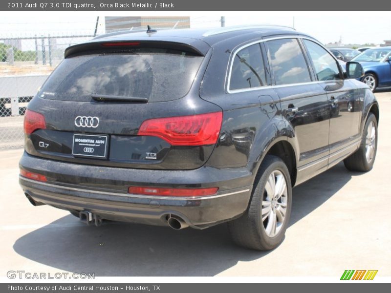 Orca Black Metallic / Black 2011 Audi Q7 3.0 TDI quattro