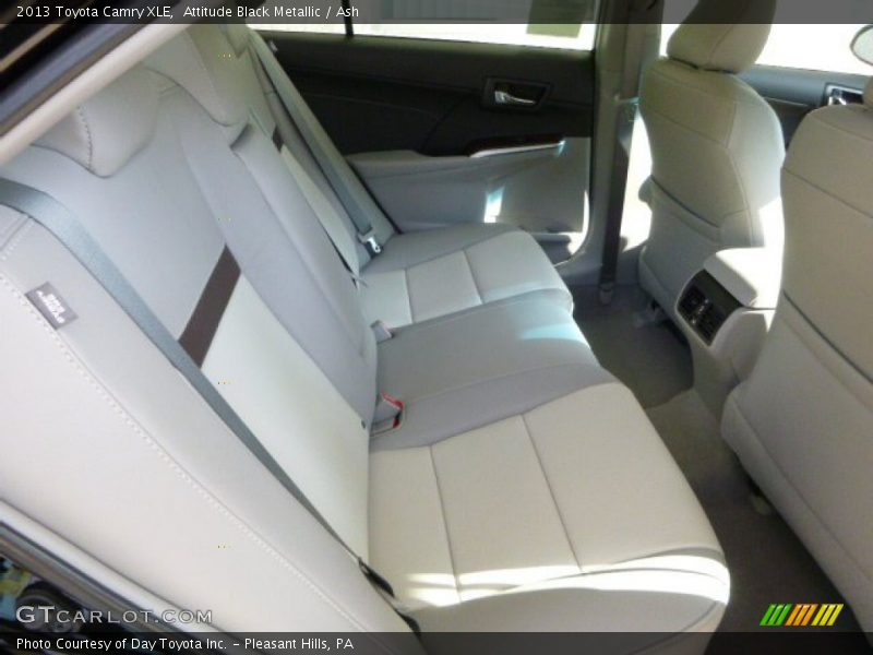 Attitude Black Metallic / Ash 2013 Toyota Camry XLE