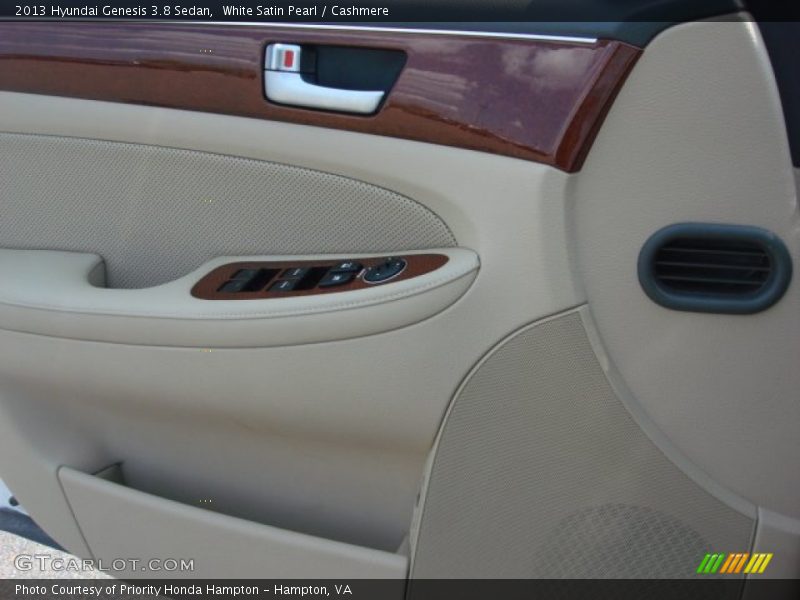 White Satin Pearl / Cashmere 2013 Hyundai Genesis 3.8 Sedan