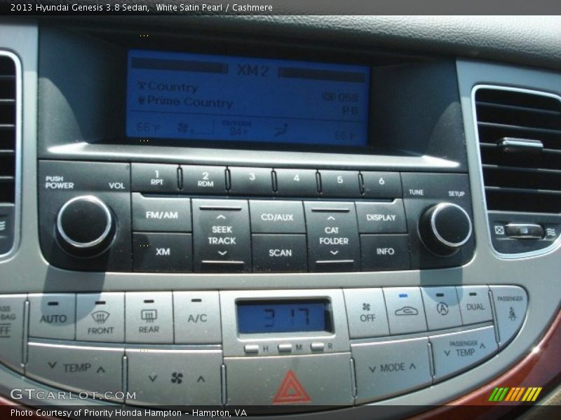 White Satin Pearl / Cashmere 2013 Hyundai Genesis 3.8 Sedan