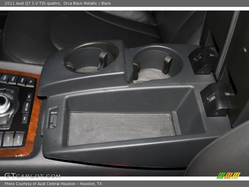 Orca Black Metallic / Black 2011 Audi Q7 3.0 TDI quattro