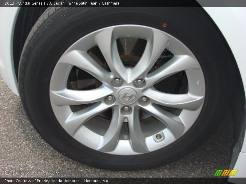 White Satin Pearl / Cashmere 2013 Hyundai Genesis 3.8 Sedan