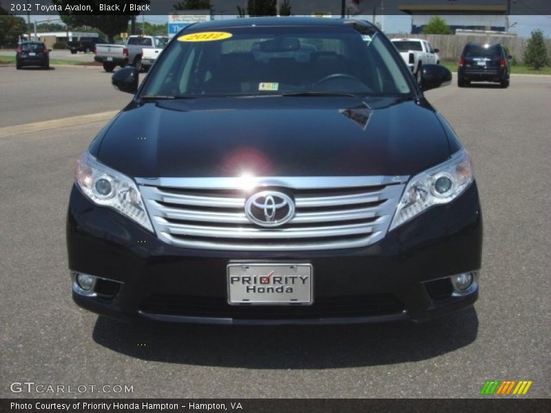 Black / Black 2012 Toyota Avalon