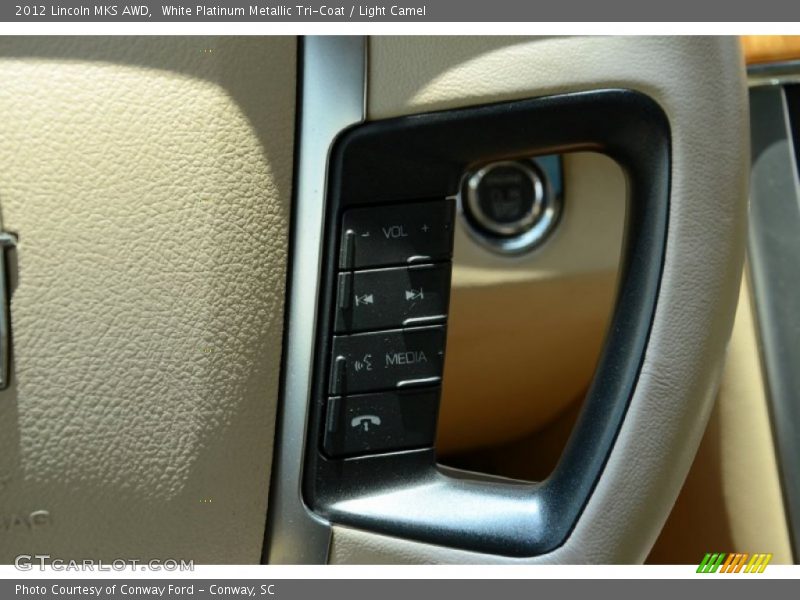 White Platinum Metallic Tri-Coat / Light Camel 2012 Lincoln MKS AWD