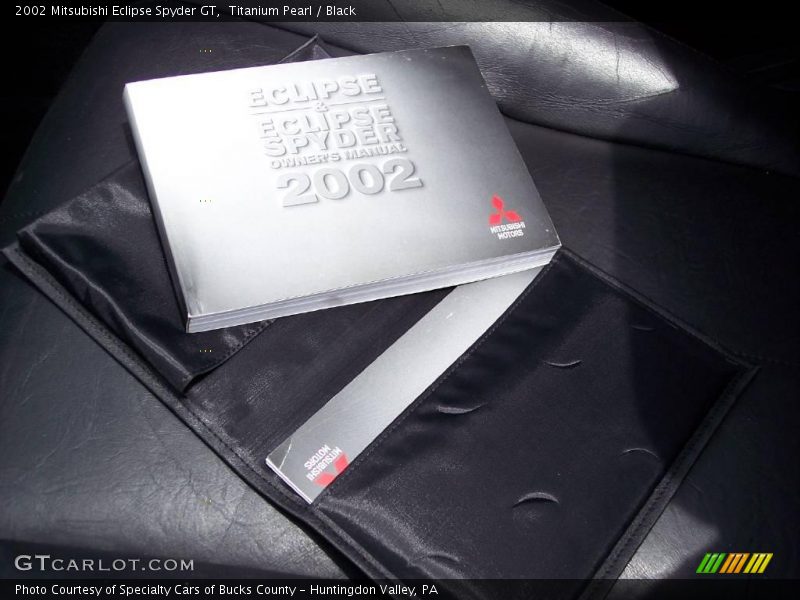 Titanium Pearl / Black 2002 Mitsubishi Eclipse Spyder GT