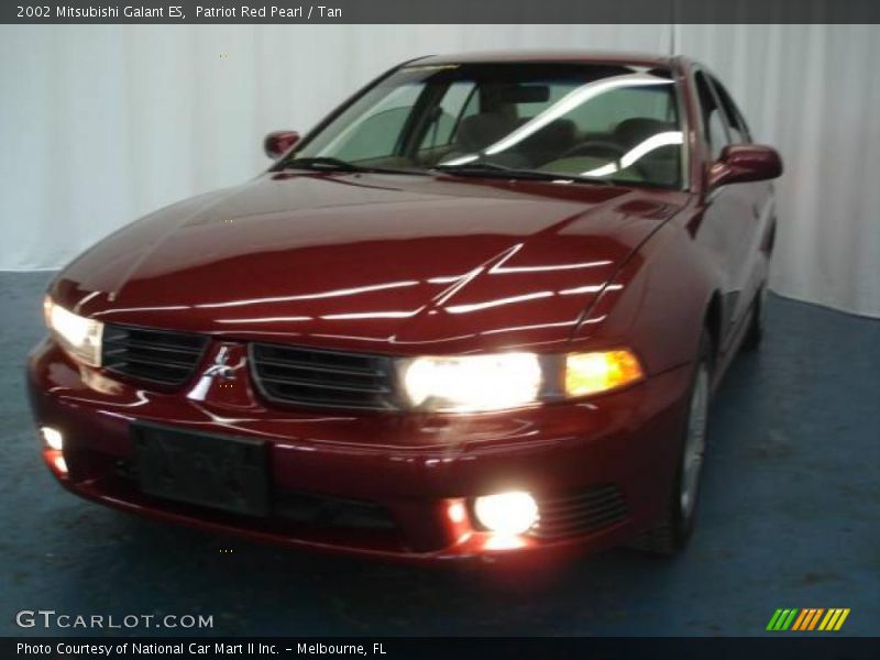 Patriot Red Pearl / Tan 2002 Mitsubishi Galant ES