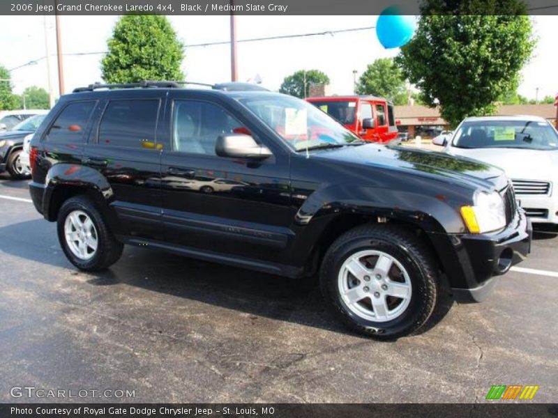 Black / Medium Slate Gray 2006 Jeep Grand Cherokee Laredo 4x4