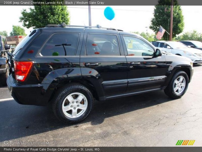 Black / Medium Slate Gray 2006 Jeep Grand Cherokee Laredo 4x4