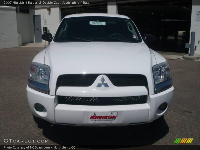 Arctic White / Slate 2007 Mitsubishi Raider LS Double Cab