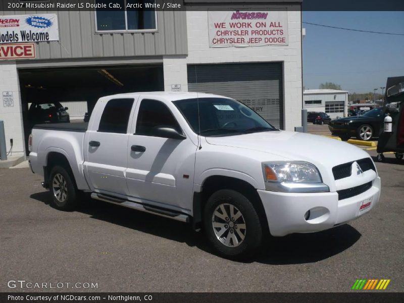 Arctic White / Slate 2007 Mitsubishi Raider LS Double Cab