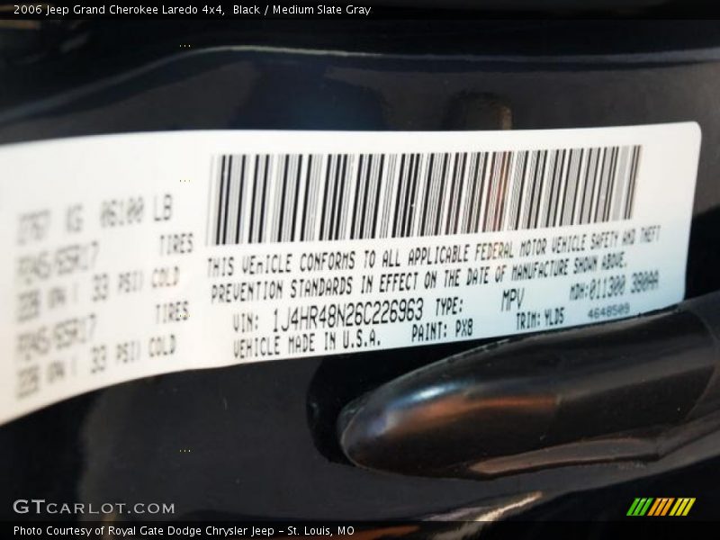 Black / Medium Slate Gray 2006 Jeep Grand Cherokee Laredo 4x4