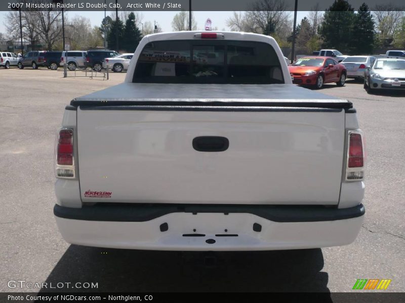 Arctic White / Slate 2007 Mitsubishi Raider LS Double Cab