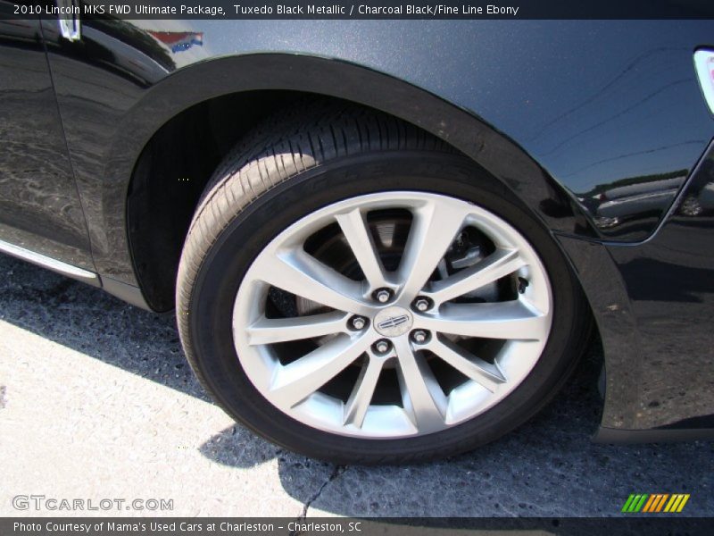 Tuxedo Black Metallic / Charcoal Black/Fine Line Ebony 2010 Lincoln MKS FWD Ultimate Package
