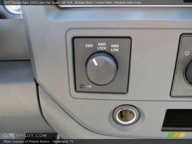 Brilliant Black Crystal Pearl / Medium Slate Gray 2007 Dodge Ram 1500 Lone Star Quad Cab 4x4