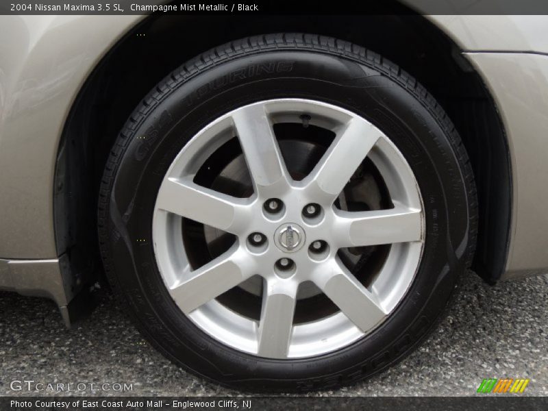 Champagne Mist Metallic / Black 2004 Nissan Maxima 3.5 SL